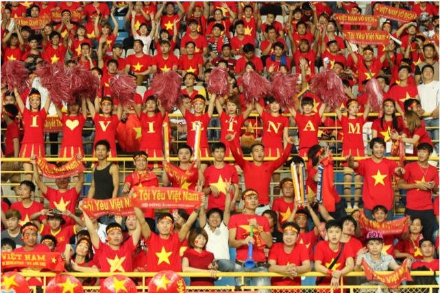 loa cầm tay cổ động thể thao